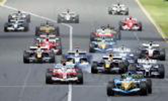 图文-F1澳大利亚站正式比赛费斯切拉一马当先